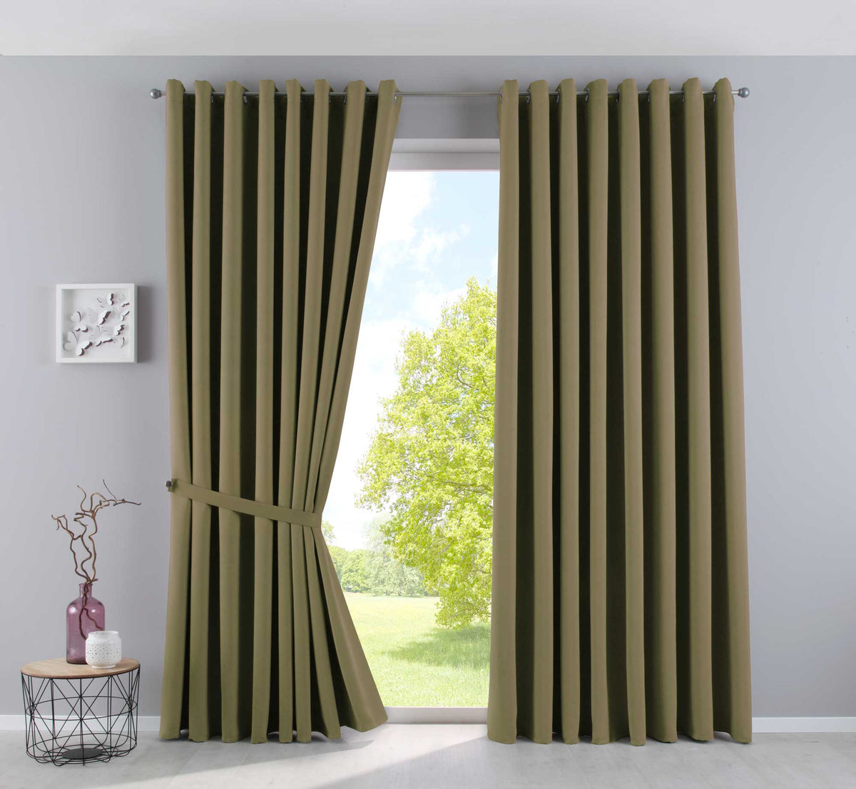 Vorhänge Blickdicht »NewYork« 2er-Pack Thermo-Gardinen Verdunkelungsvorhang Blackout Ösen schalldämmend UV-Schutz Raffhalter 201920600-2 Oliv HxB 225x295 cm Vorhang Set 201920600-2oliv-295 | gerdinenbox.com