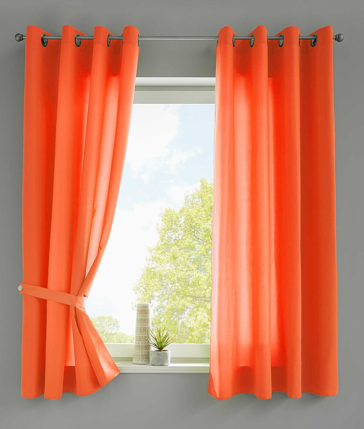 2er Set Vorhänge Schal Ösen »Berlin« Microsatin Lichtdurchlässig Uni Matt 20405N2 Orange HxB 145x140 cm Vorhang 20405N2orange-175 | gerdinenbox.com
