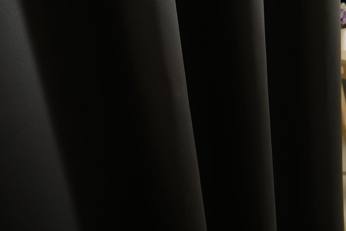 Verdunkelungsvorhang Ösen matt uni Farben blickdicht Blackout 20600 Vorhang Img49661 | gerdinenbox.com