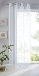 Gardine Ösen Schal Vorhang POMPEI Relief Stickerei Transparent Raffhalter 10000178 Stern Weiß 1er-Pack HxB 175x140 cm Gardinenschal 10000178stern_weiss_72c95ffe-c87f-4afb-a61a-02e6b80bebfb | gerdinenbox.com