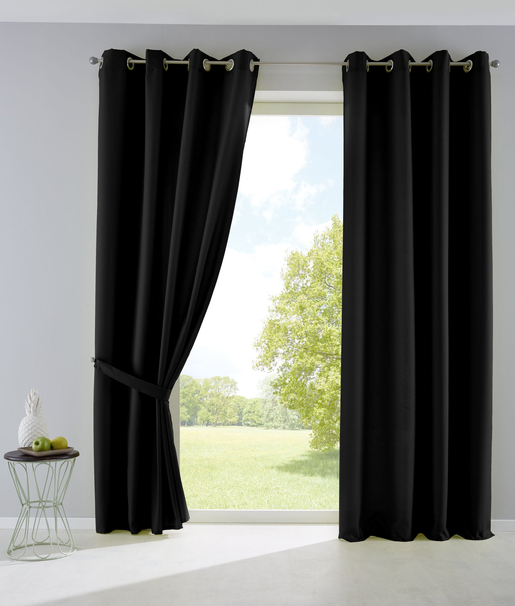 2er Set Vorhänge Blickdicht Gardinen Matt Lichtdurchlässig »PALERMO« mit Ösen und Raffhalter Dekoschal 10000265-2 Schwarz HxB 145x140 cm Vorhang Set 10000265-2schwarz | gerdinenbox.com