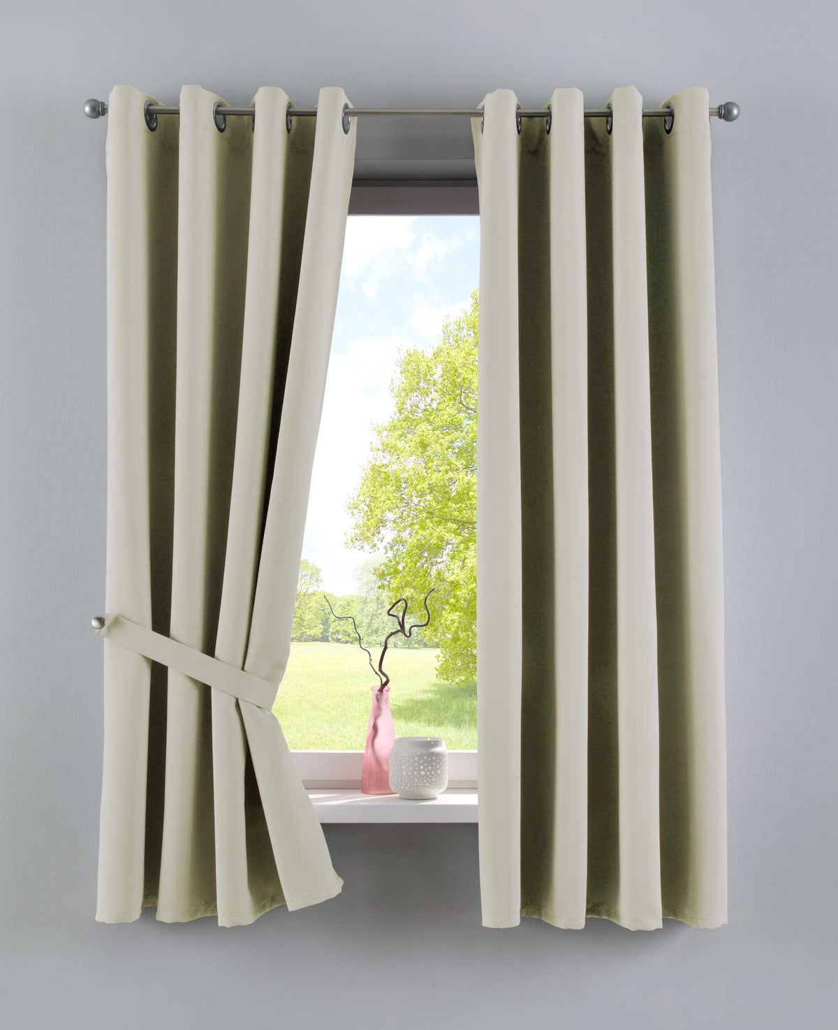 Vorhänge Blickdicht »NewYork« 2er-Pack Thermo-Gardinen Verdunkelungsvorhang Blackout Ösen schalldämmend UV-Schutz Raffhalter 201920600-2 Beige HxB 160x140 cm Vorhang Set 201920600-2beige-160 | gerdinenbox.com