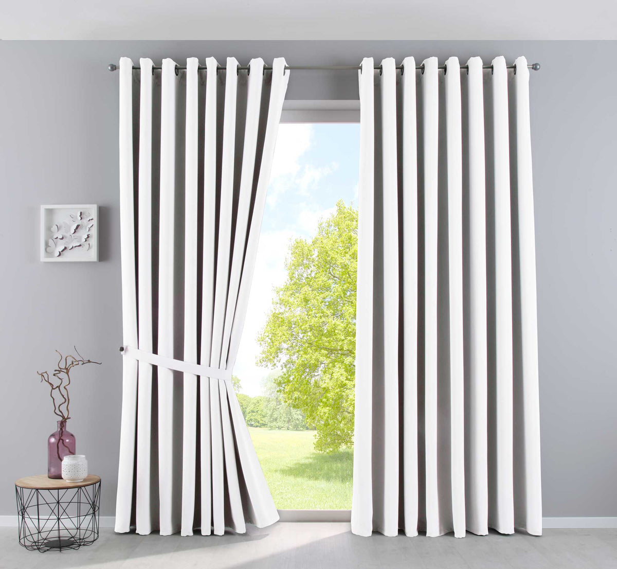 Vorhänge Blickdicht »NewYork« 2er-Pack Thermo-Gardinen Verdunkelungsvorhang Blackout Ösen schalldämmend UV-Schutz Raffhalter 201920600-2 Weiß HxB 245x295 cm Vorhang Set 201920600-2weiss-295_2308a59d-0fd0-4c89-8e97-815a24c15af0 | gerdinenbox.com
