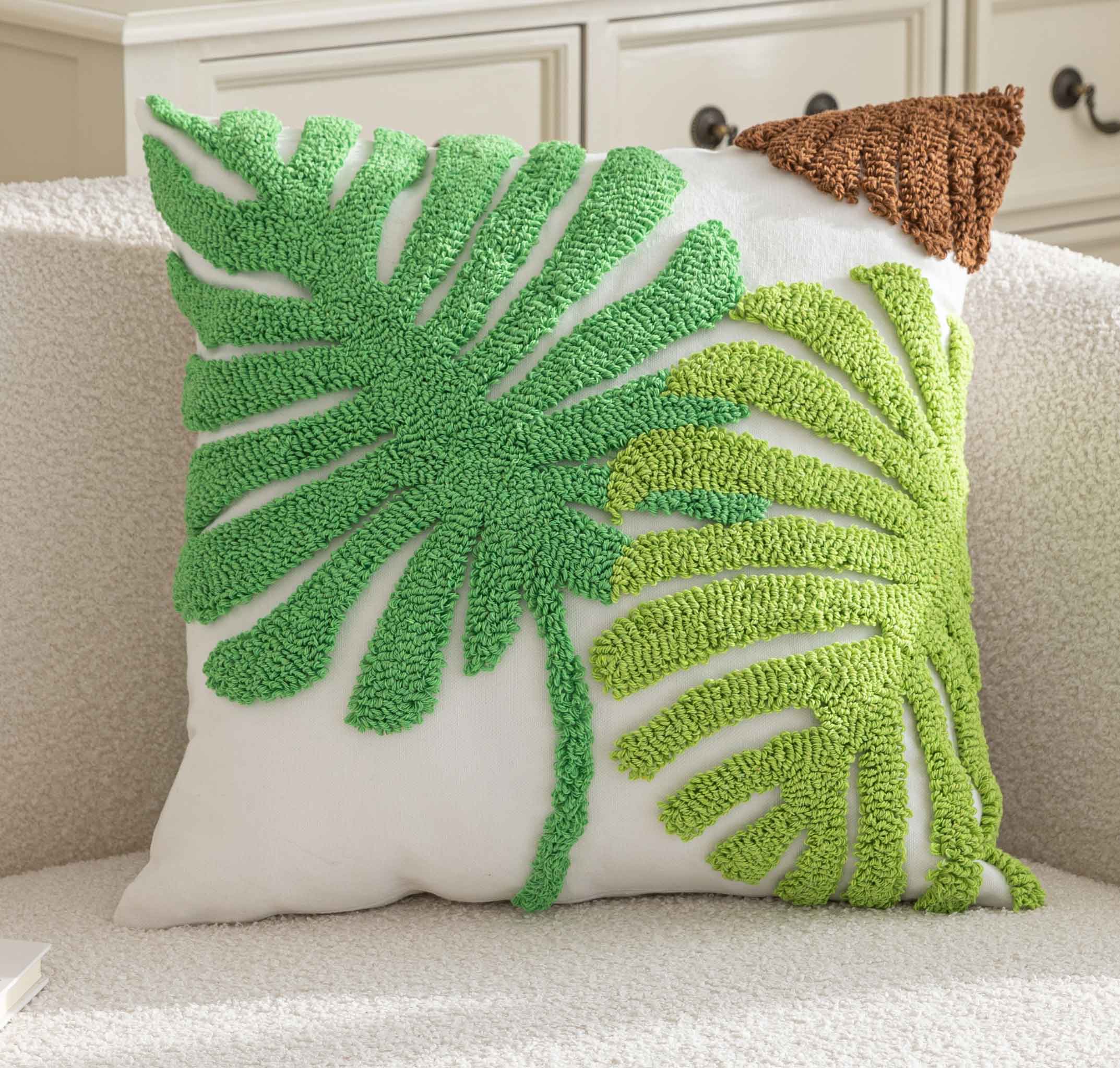 Kissenhülle »Cottbus« LxB 45x45 cm Grün Frottee-Stickerei 100% Baumwolle Monstera Blattmuster hochwertiger Leinenstoff 202490K Kissenhülle 202490Kgruen | gerdinenbox.com
