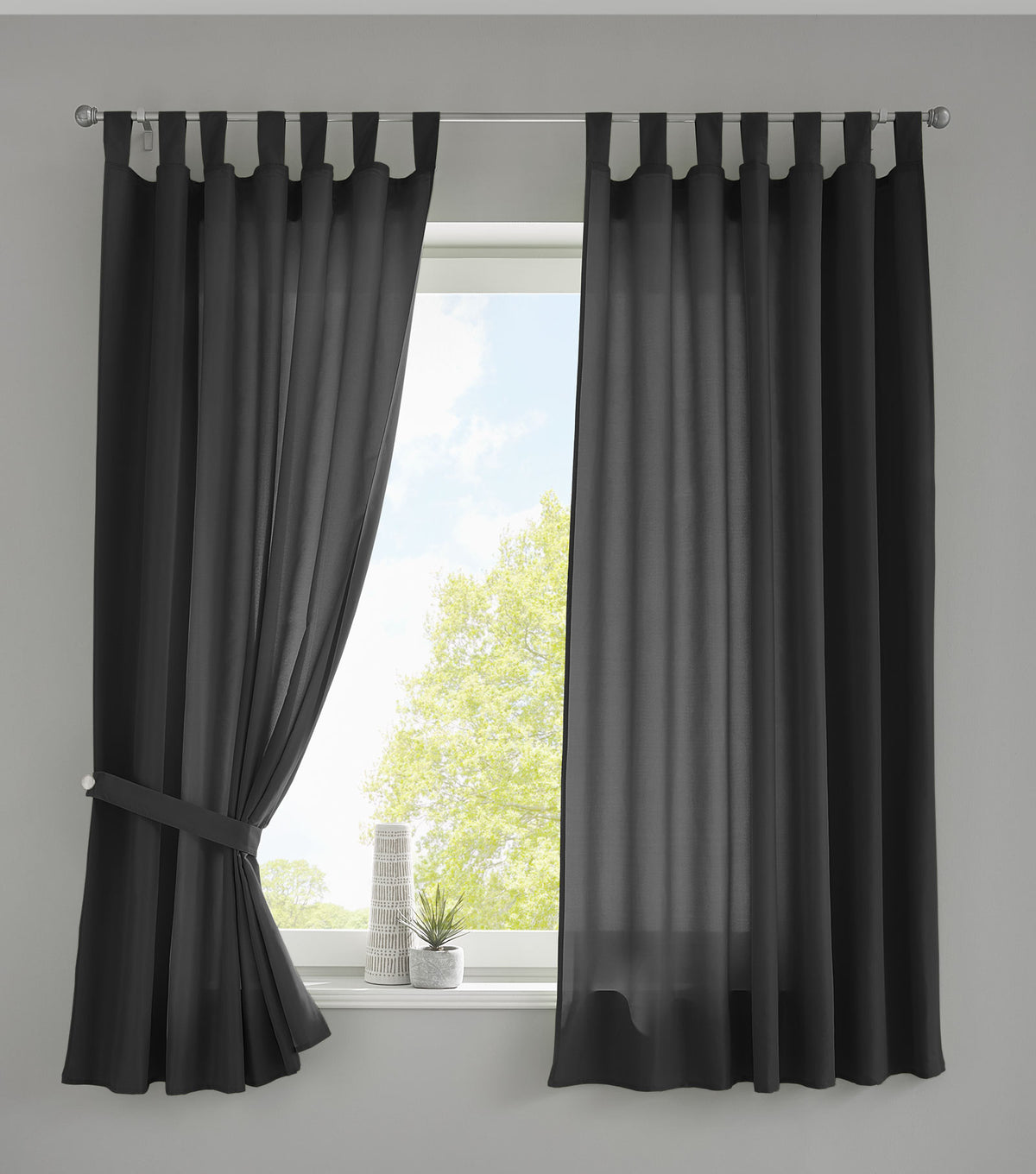 2er Set Vorhänge Schal Schlaufen »Berlin« Microsatin Lichtdurchlässig Kräuselband Uni Matt 20400N2 Schwarz HxB 175x140 cm Vorhang 20400N2schwarz-175_2 | gerdinenbox.com
