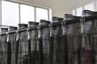 Vorhang Schal verdeckte Schlaufen >>Linene<< blickdicht Leinen Optik Natur Grobfaser (HxB) Lanhaus Stil schwere Qualität 20445 Vorhang 20445_schwarz_4 | gerdinenbox.com