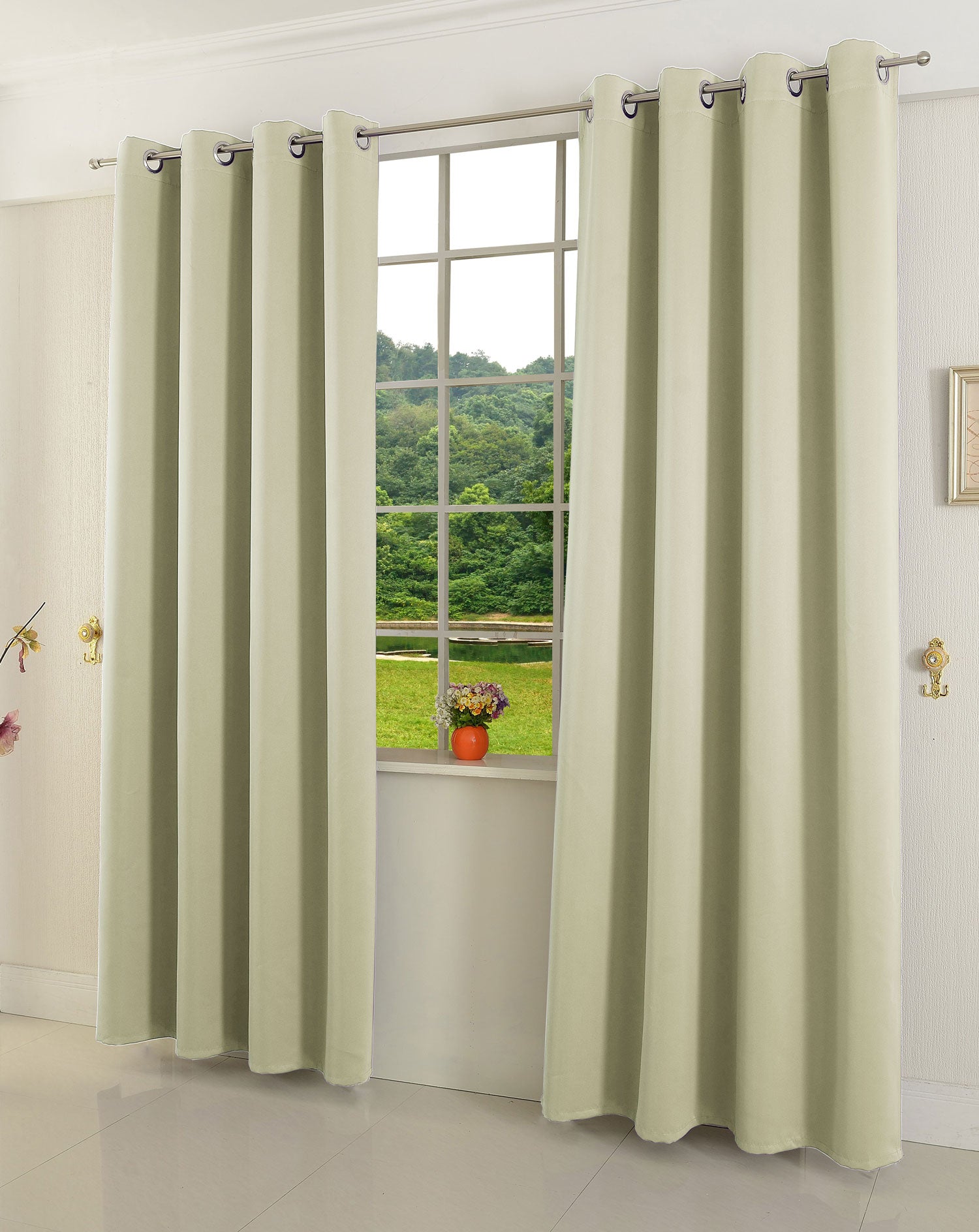 Verdunkelungsvorhang Ösen matt uni Farben blickdicht Blackout 20600 Beige 245x135 (HxB) Vorhang 20600beige | gerdinenbox.com