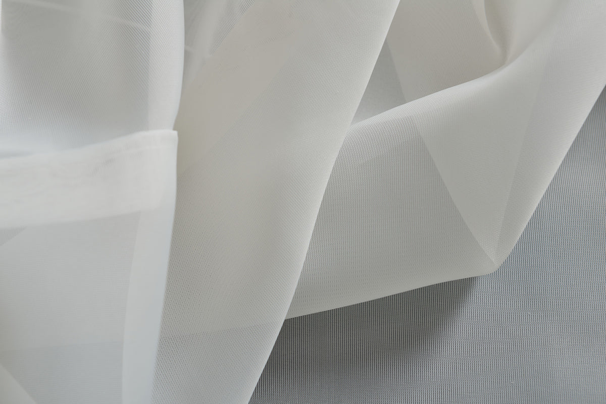 Doppel Raffrollo Palma Microsatin matt Voile Faltgardinen Faltrollo Schlaufenrollo mit Universalgardinenband 20410 Raffrollo Img29925 | gerdinenbox.com