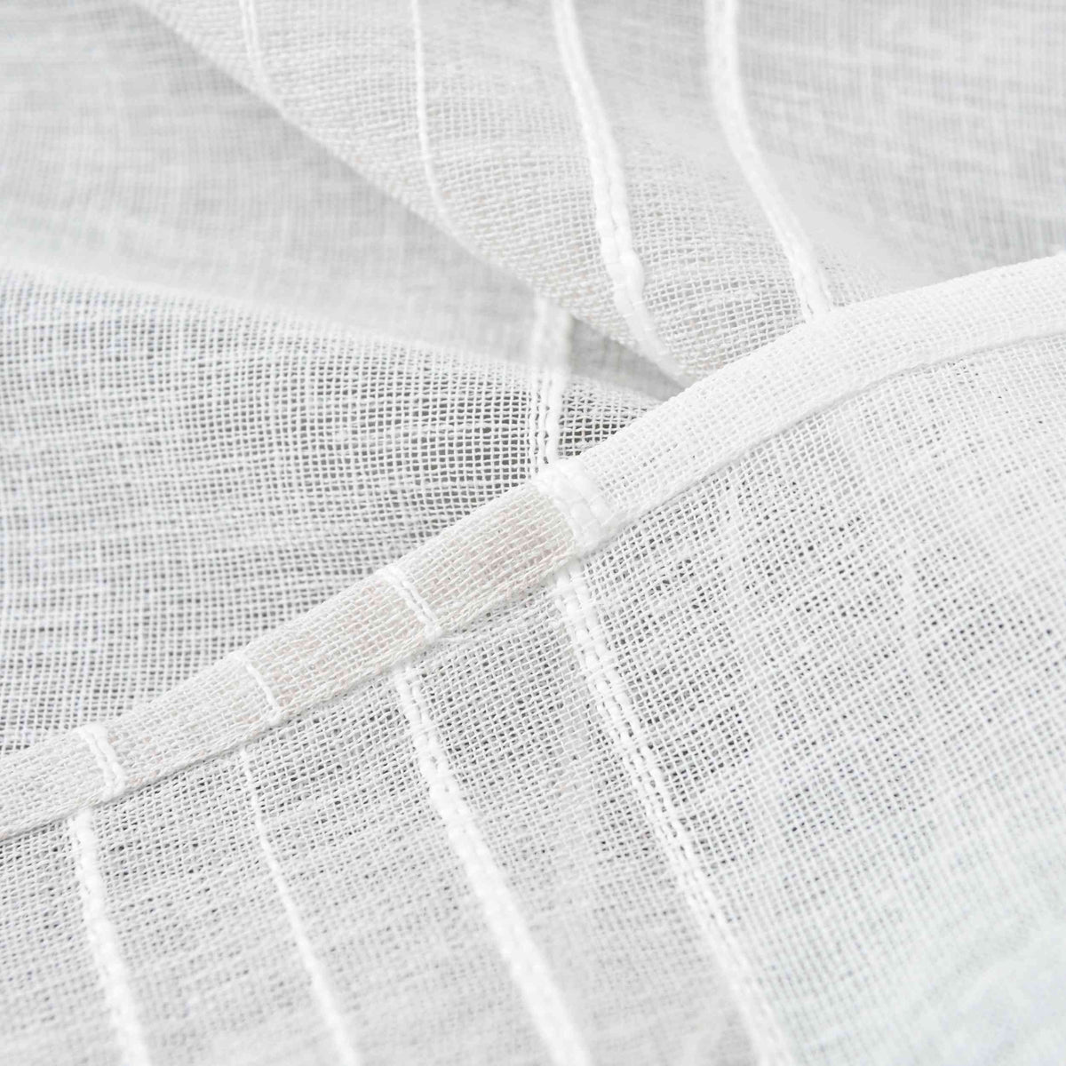 Halbtransparente Gardine mit Ösen »Frankfurt« Leinenbindung Robust Formstabil Linienmuster 202460 Gardinenschal Img6482 | gerdinenbox.com