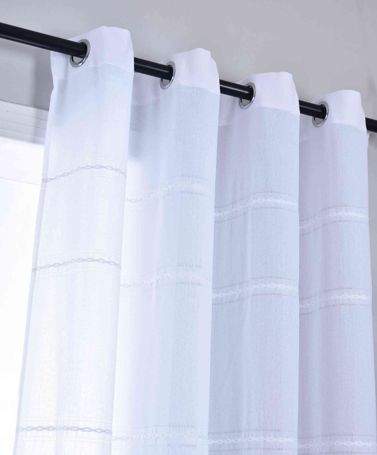 2er Set Halbtransparente Gardinen mit Ösen »Leipzig« Kettenmuster lichtdurchlässig elegante Struktur 202450-2 Gardinenschal Img7456_bd52f2a9-6e8b-483f-ab4e-036f949448a0 | gerdinenbox.com
